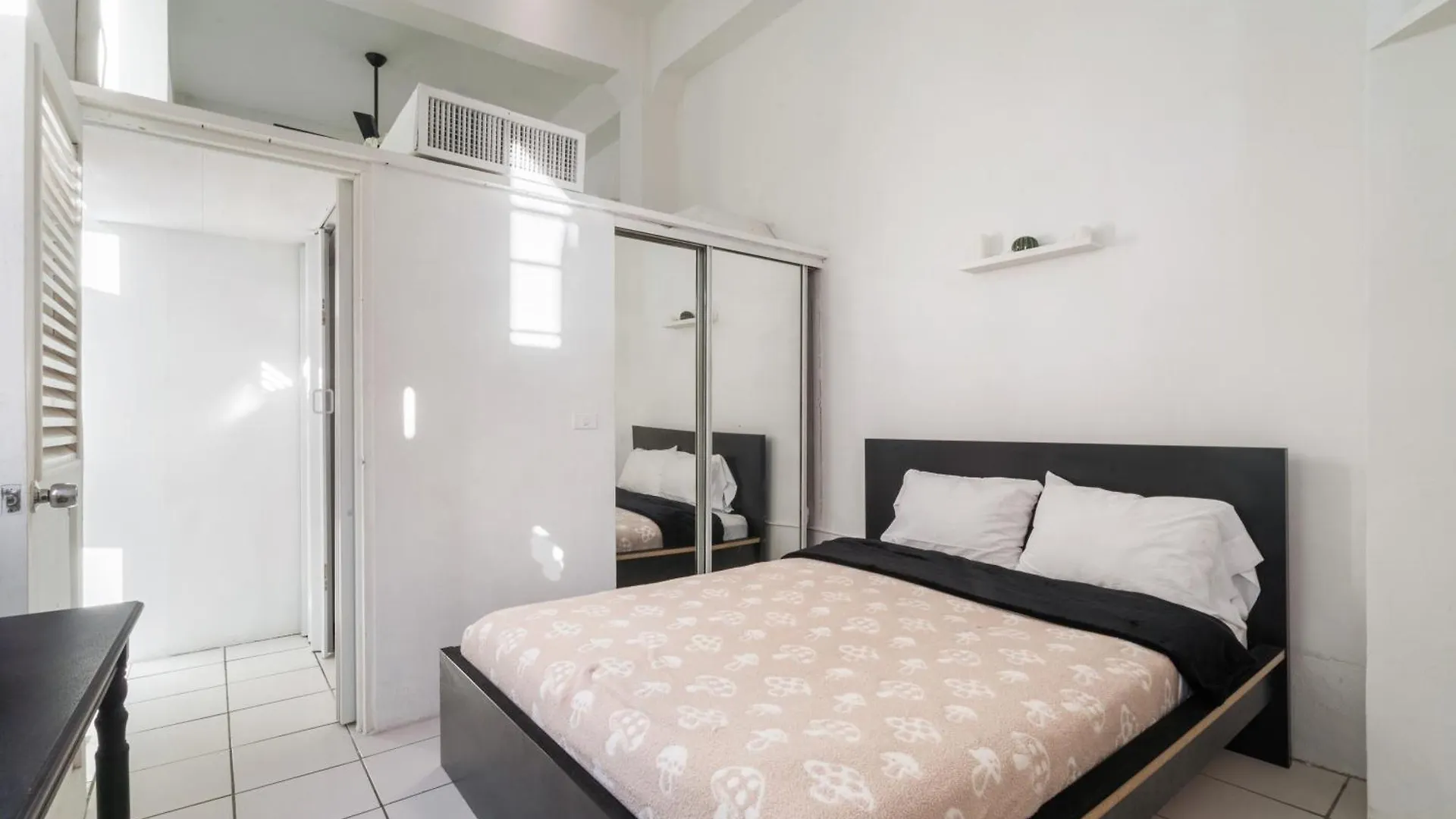 Spanish Penthouse Historic Mansion Private Patio サンジョアン プエルトリコ